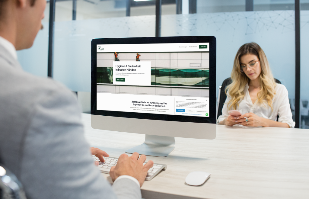 Reinigungsfirma München und Berlin – Kundenservice und Bürokommunikation, Mitarbeiter beraten Kunden und organisieren Termine für Gebäudereinigung und Reinigungslösungen.